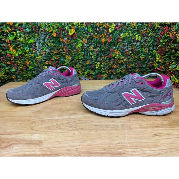 New Balance 990v3 Breast Cancer Awareness Running Shoes Gray Pink Womens 9.5 - Picture 3 of 11